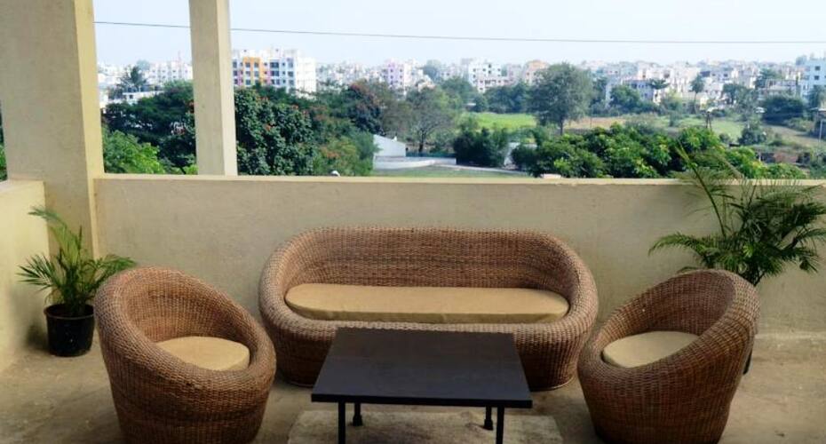 DS Group Independent Guest House, Nashik 4